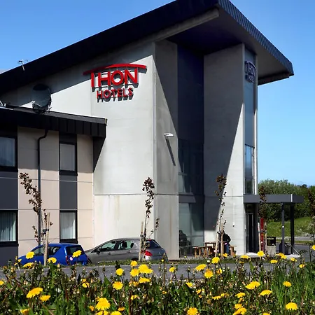 Hotel Thon Torghatten 3*